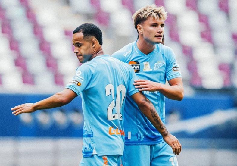 多多28-0-6！中超冠军被血洗 2场丢10球 球迷：脸都不要了 海港B队1平2负